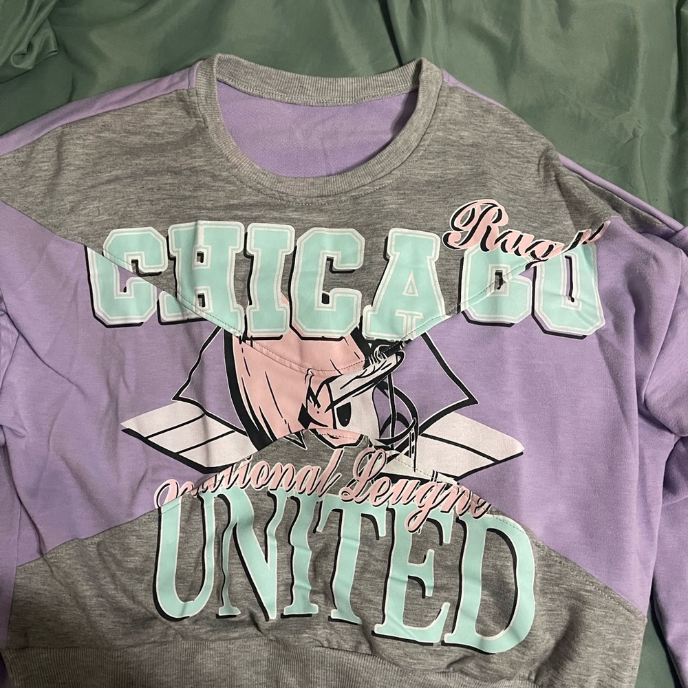 chicago pullover - Picture 3 of 5